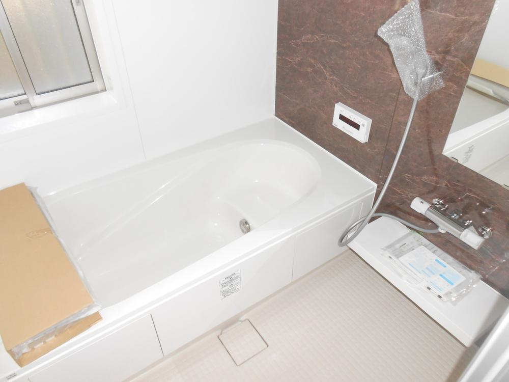 Bathroom. Bathroom dryer with bus