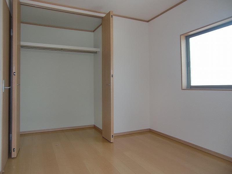 Non-living room. Local (August 2013) Shooting