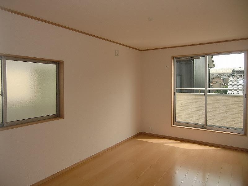 Non-living room. Local (August 2013) Shooting