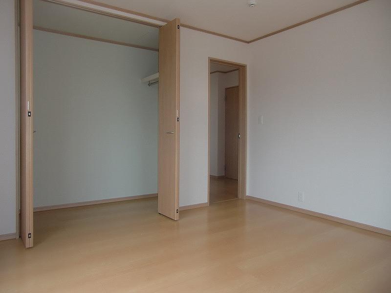 Non-living room. Indoor (July 2013) Shooting