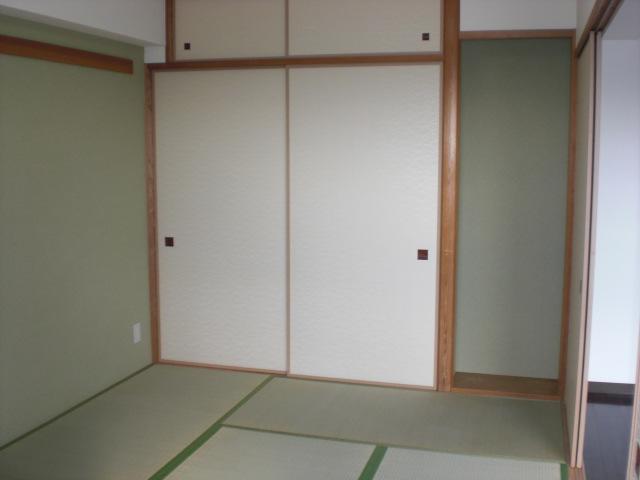 Non-living room.  ■ Japanese-style room 6 Pledge: tatami mat replacement + bran Chokawa already ☆ (December 2013 shooting)