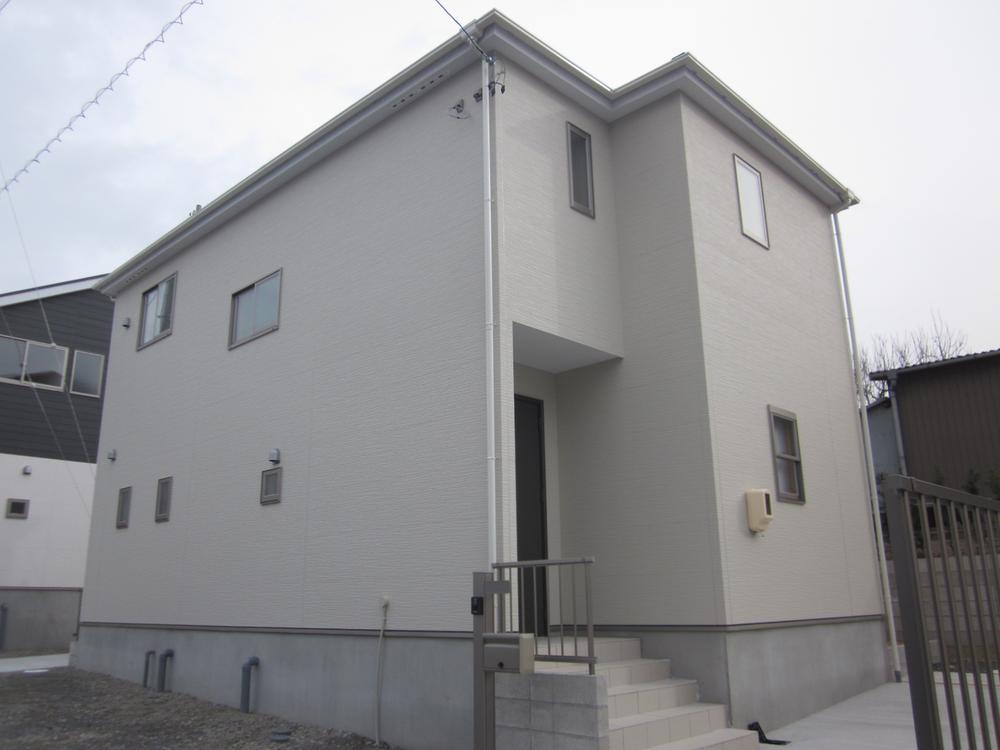 Local appearance photo. Local Photos