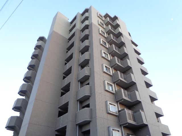 Local appearance photo. 2013 December shooting