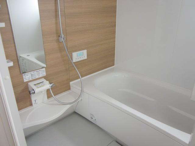 Same specifications photo (bathroom). Panasonic