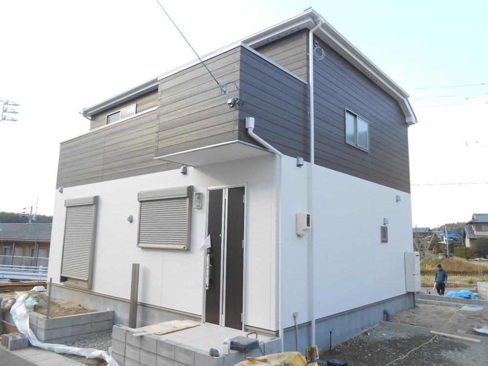 Local appearance photo. Local photos (3 Building)