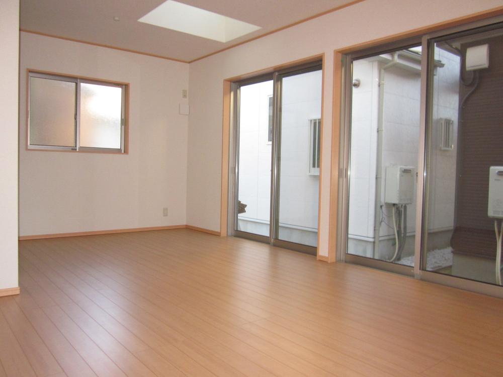 Living. Sunny south-facing living