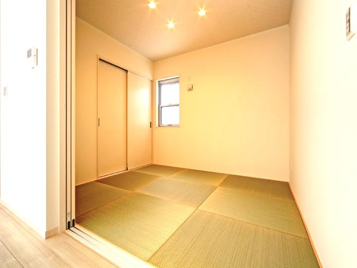 Non-living room. Also spend time of family reunion