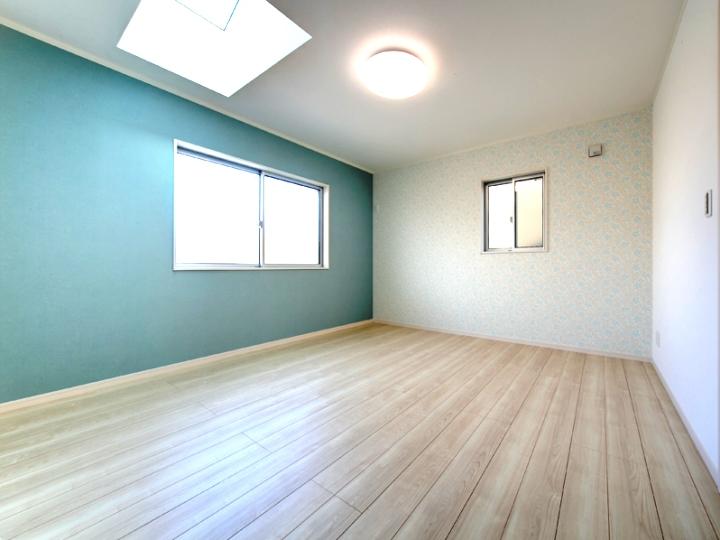 Non-living room. Room for children, Can you use it in the bedroom, etc.