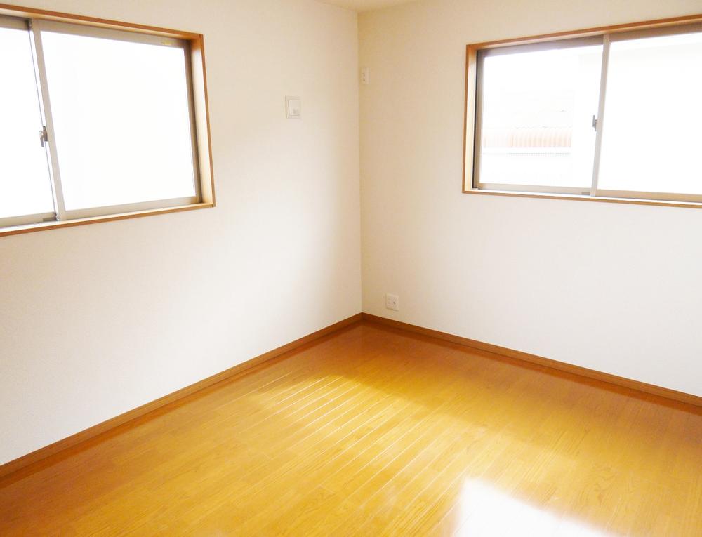 Non-living room. Room (August 2013) Shooting