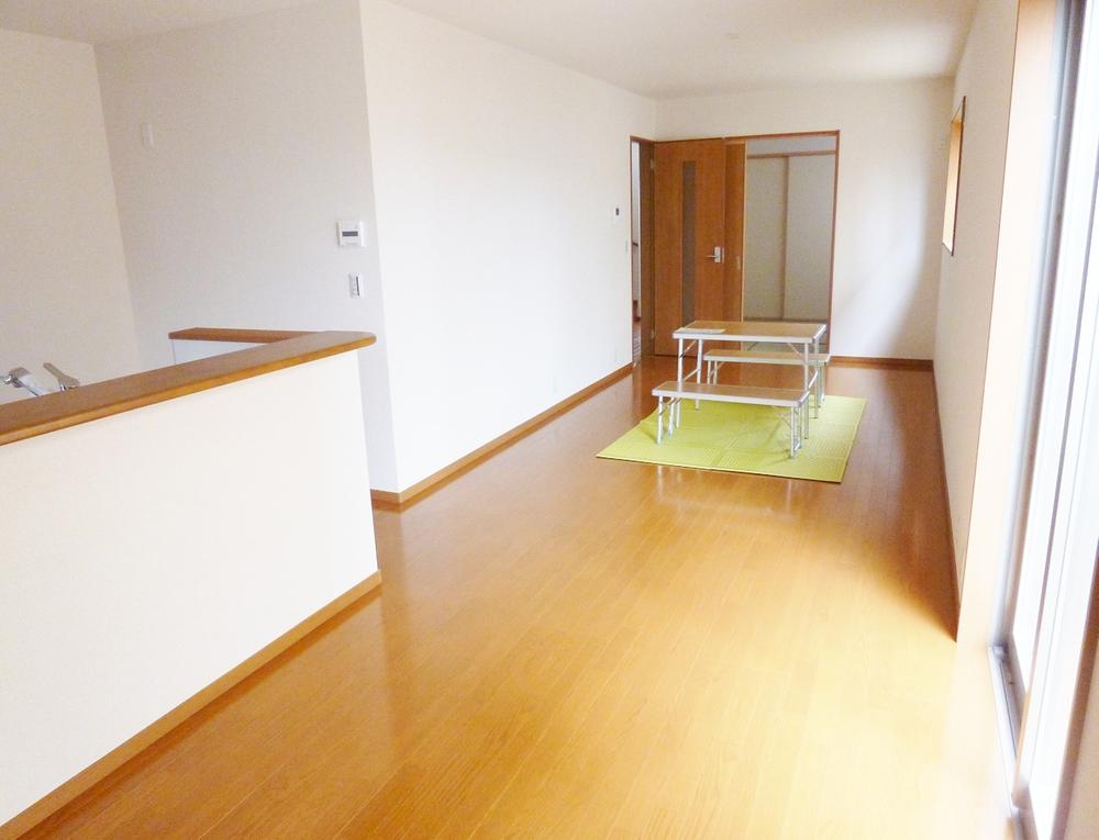 Living. Room (August 2013) Shooting