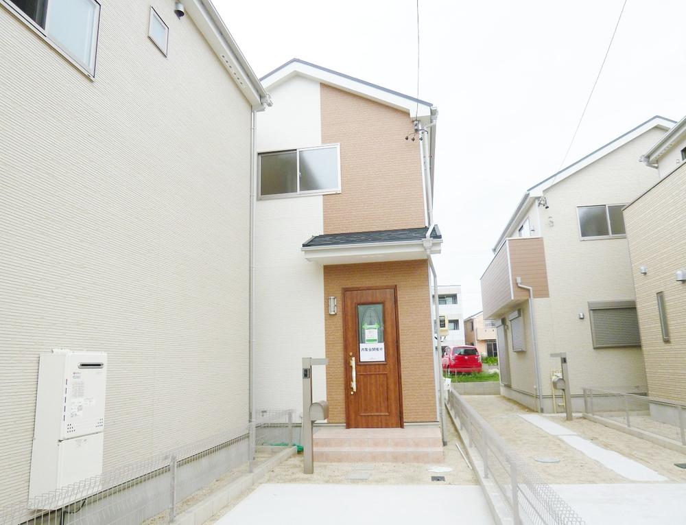 Local appearance photo. Local (August 2013) Shooting