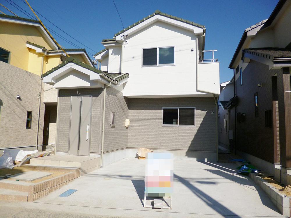 Local appearance photo. Local (August 2013) shooting 16 Building