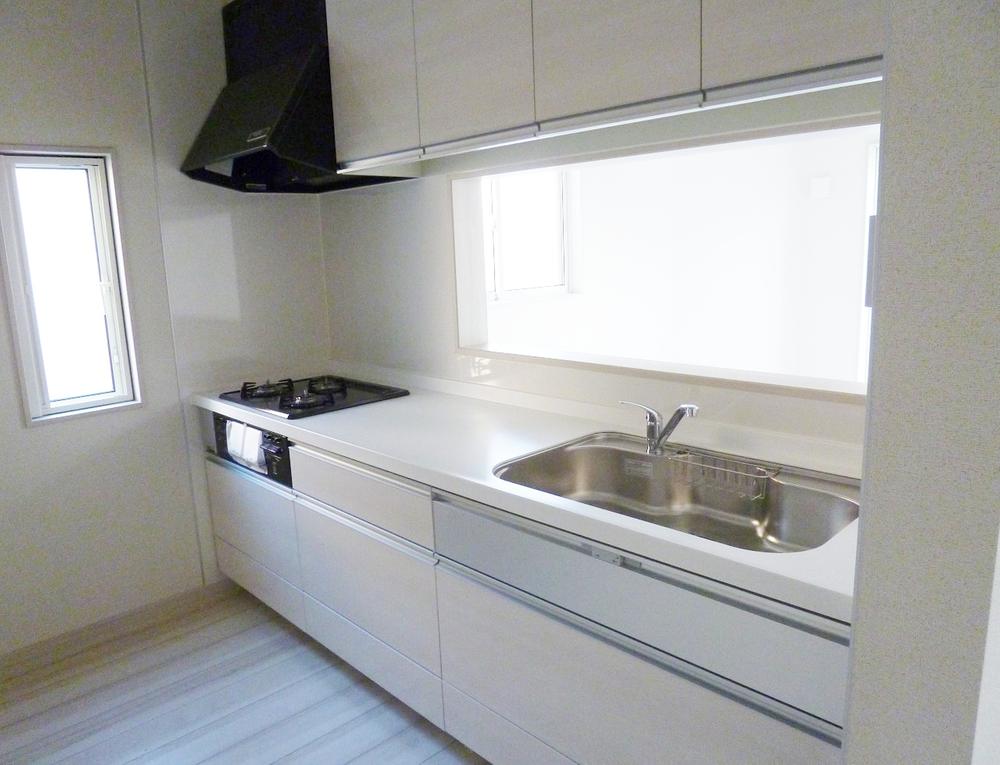 Kitchen. Room (August 2013) Shooting 12 Building