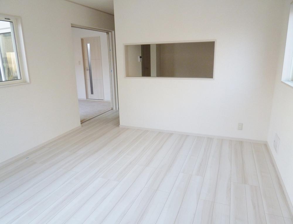 Living. Room (August 2013) Shooting 12 Building