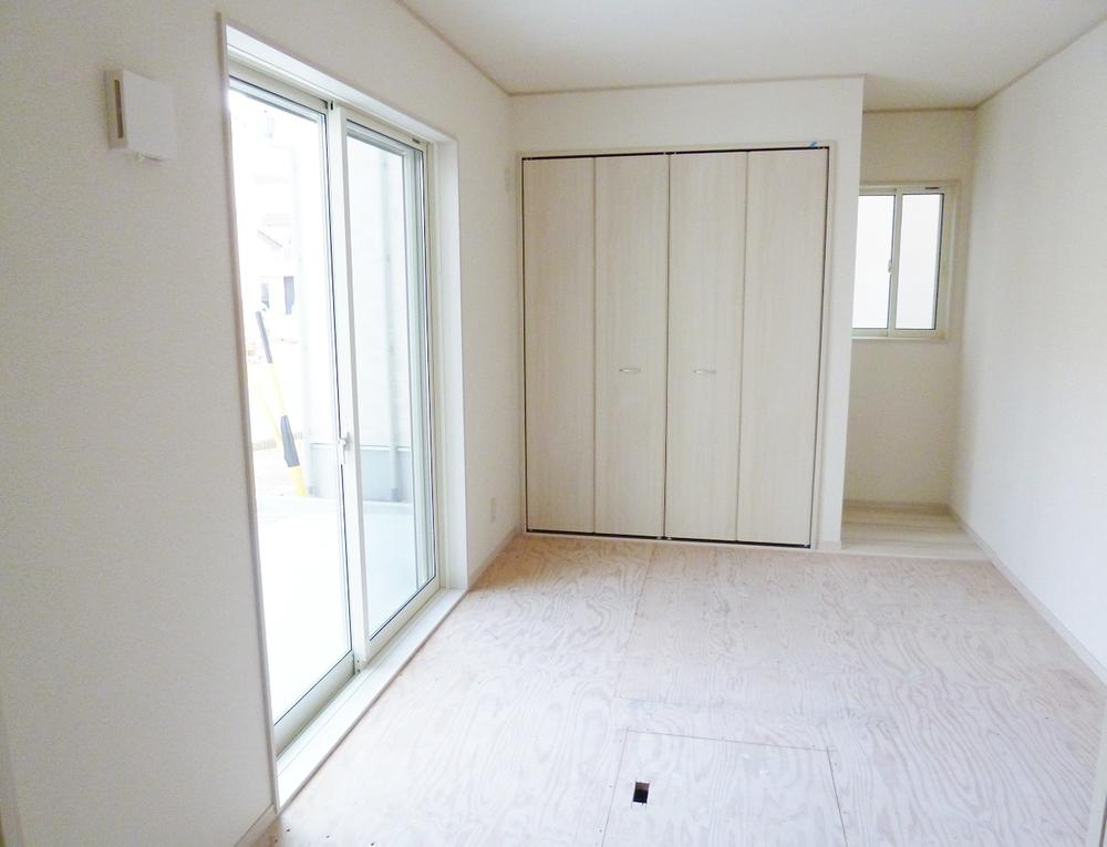 Non-living room. Room (August 2013) Shooting