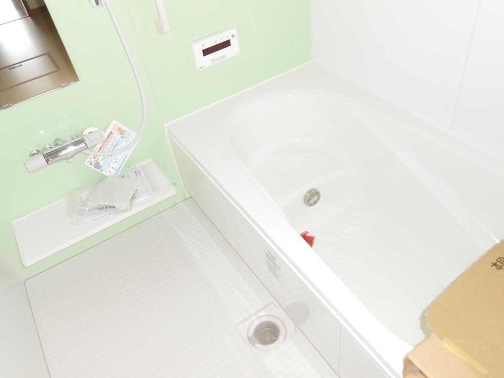 Bathroom. Bathroom dryer with bus