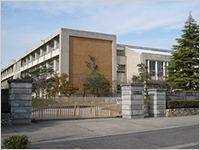 Primary school. 780m until the solder Municipal Miyachi Elementary School