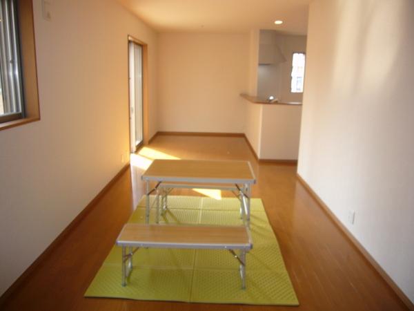 Living. Indoor (12 May 2013) Shooting