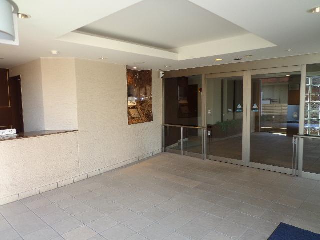 Entrance. 2013 November shooting