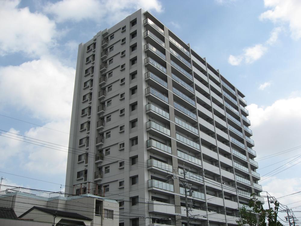 Local appearance photo. 2013 November shooting