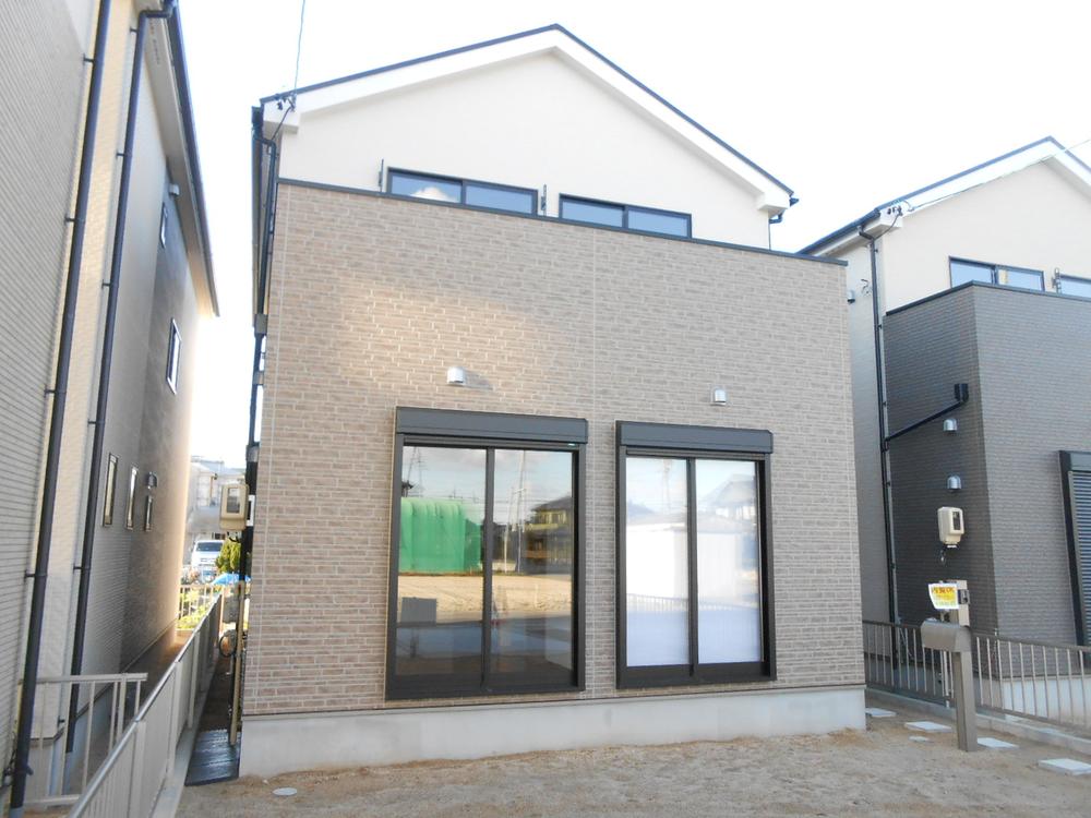 Local appearance photo. Local Photos