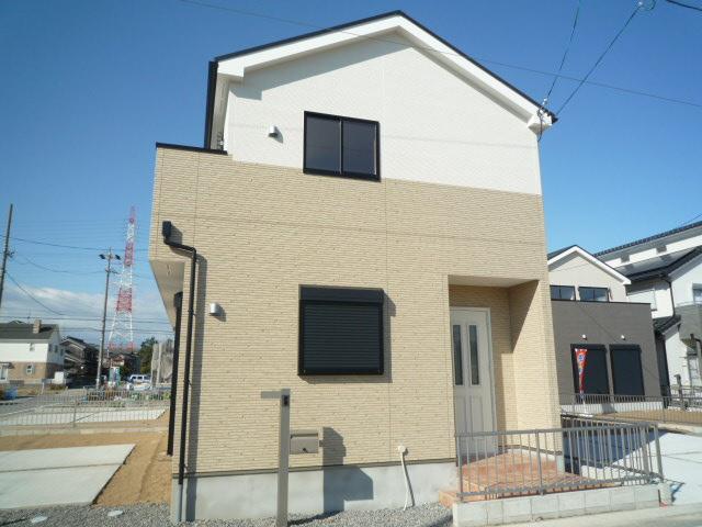 Local appearance photo. Local (11 May 2013) Shooting 4 Building