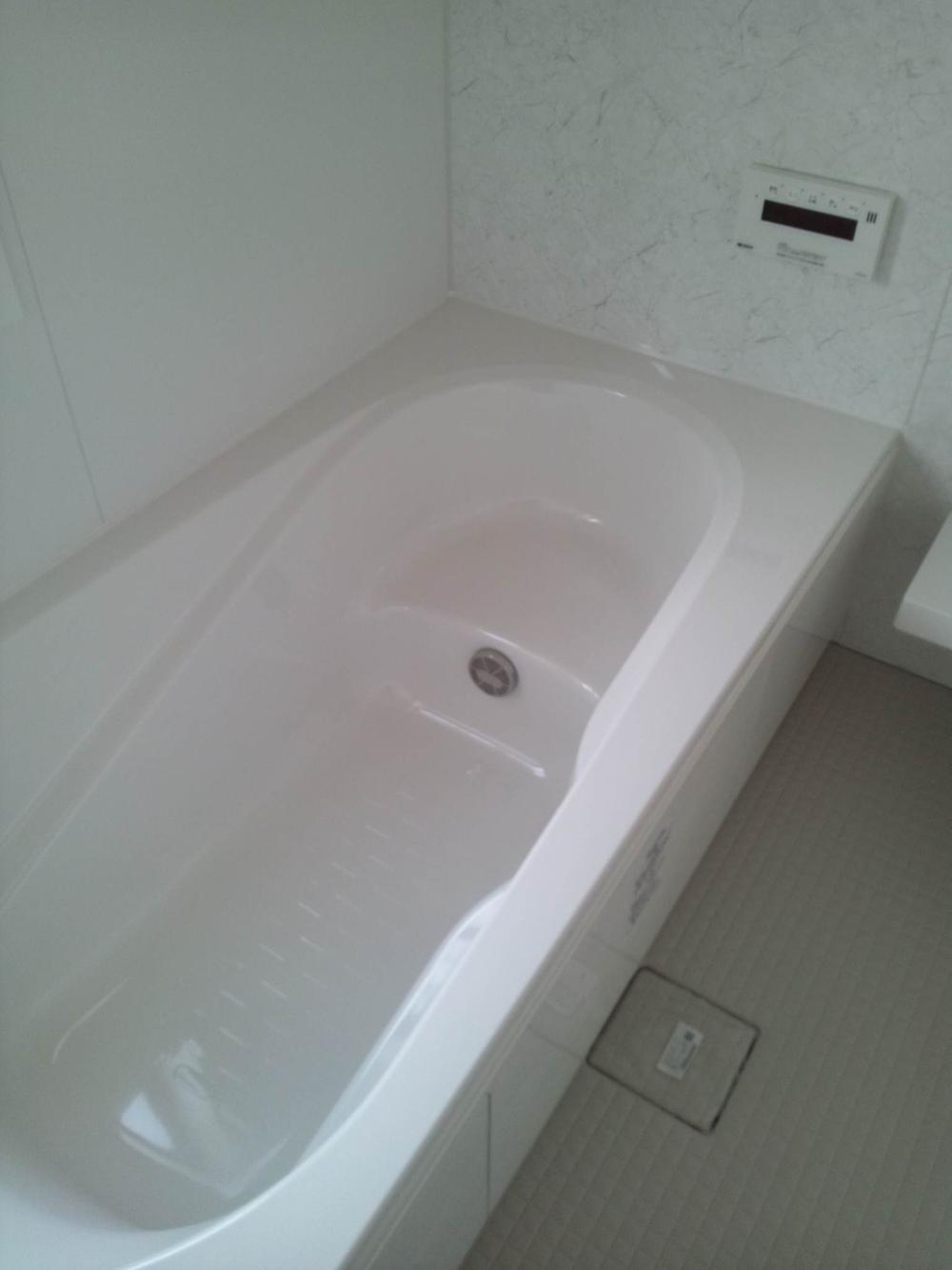 Same specifications photo (bathroom). Indoor (November 24, 2013) Shooting