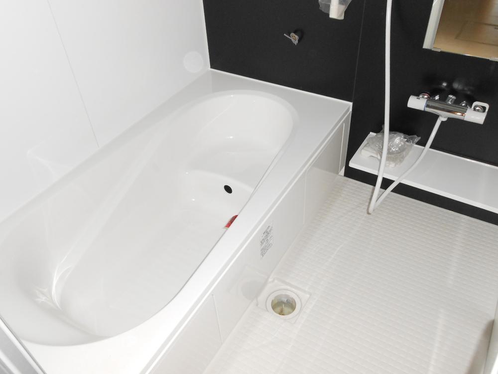 Bathroom. Bathroom dryer with bus