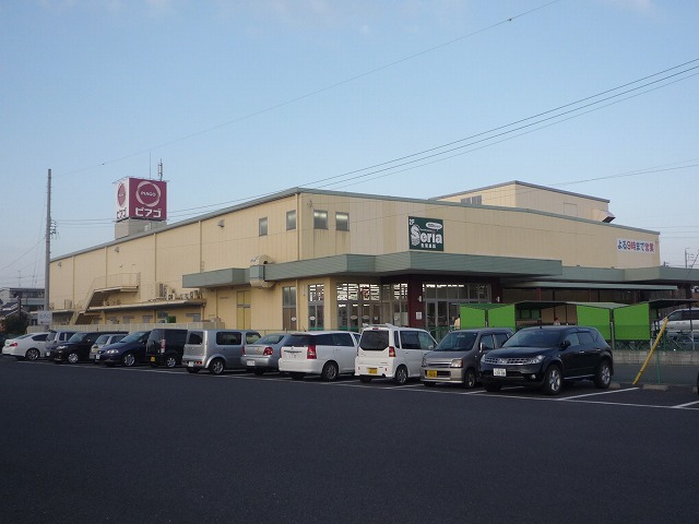 Supermarket. Piago Denpoji store up to (super) 607m