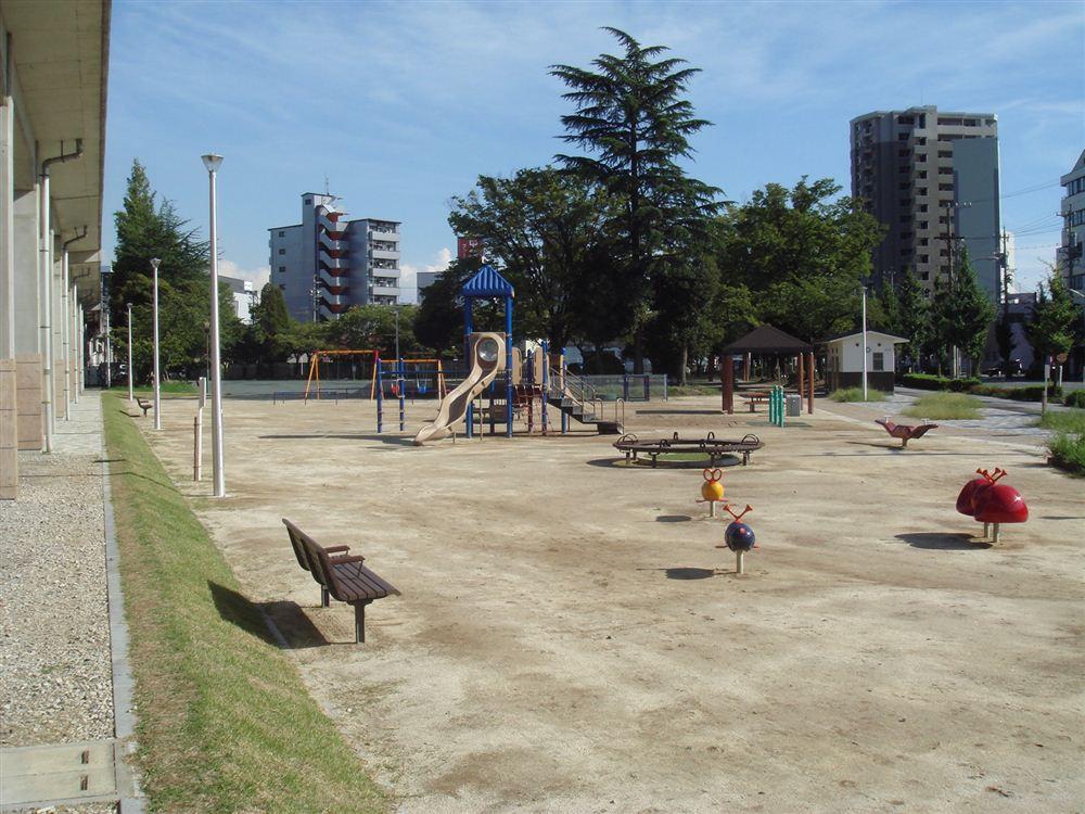 park. 240m to Inari park