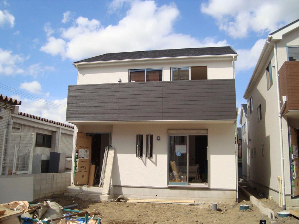 Local appearance photo. 1 Building appearance