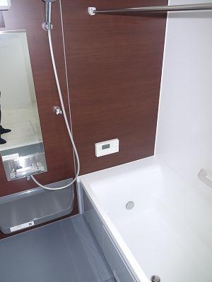 Bathroom. Indoor (July 2012) shooting You can rest the course leisurely body bathroom. 