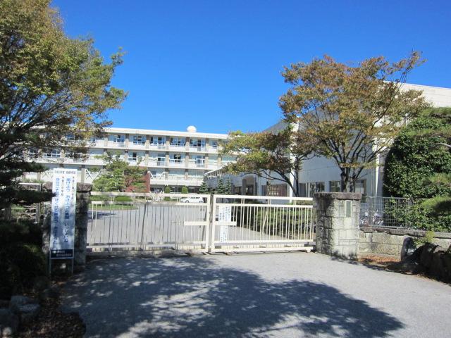 Junior high school. Ichinomiya Municipal Kiso until junior high school 947m