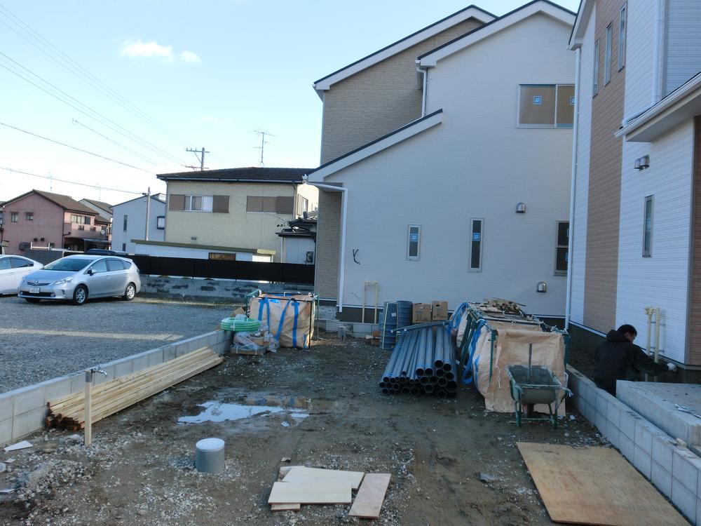 Parking lot. Local (December 20, 2013) Shooting