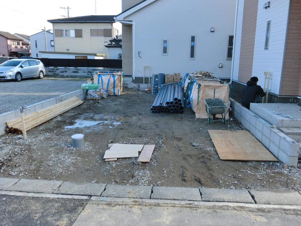 Parking lot. Local (December 20, 2013) Shooting