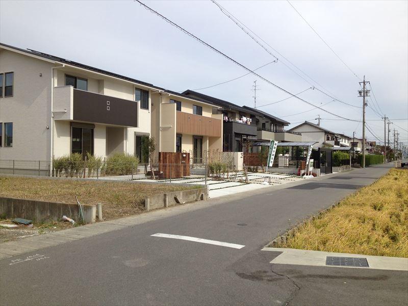 Local photos, including front road