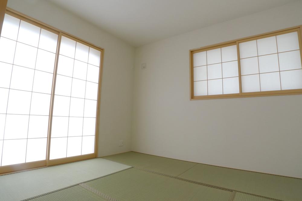 Non-living room. Indoor (10 May 2013) Shooting