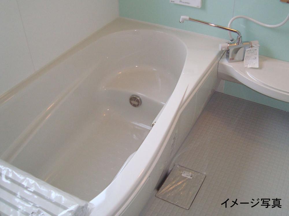 Same specifications photo (bathroom). Building 2