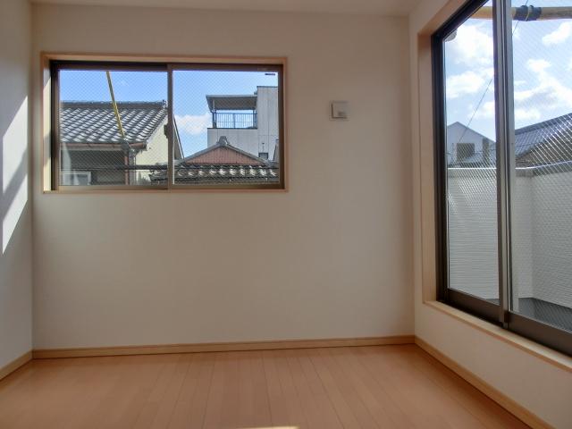 Non-living room. Indoor (December 16, 2013) Shooting