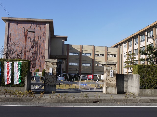 Primary school. 684m to Ichinomiya Municipal Mukaiyama elementary school (elementary school)