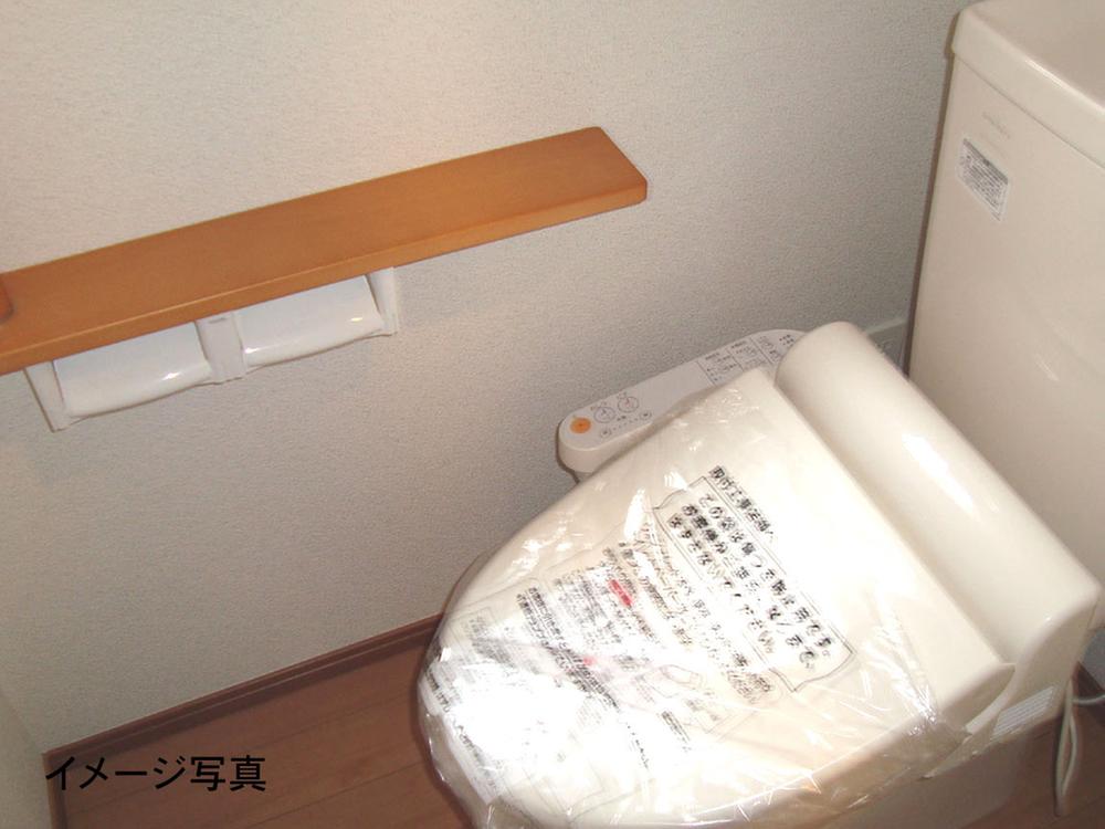 Same specifications photos (Other introspection). Building 2 toilet