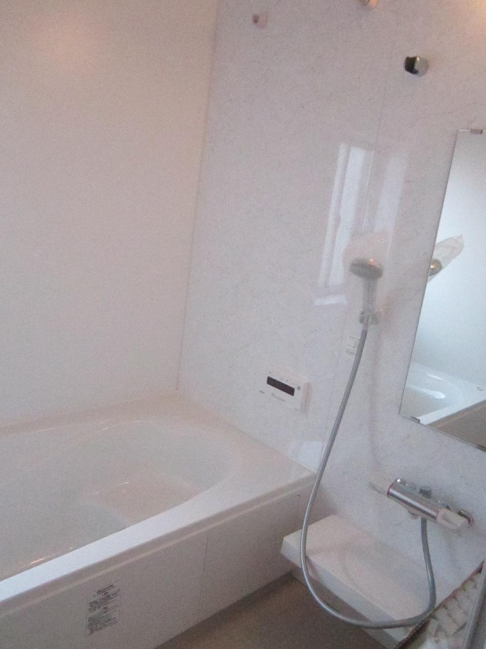 Same specifications photo (bathroom). Same specifications