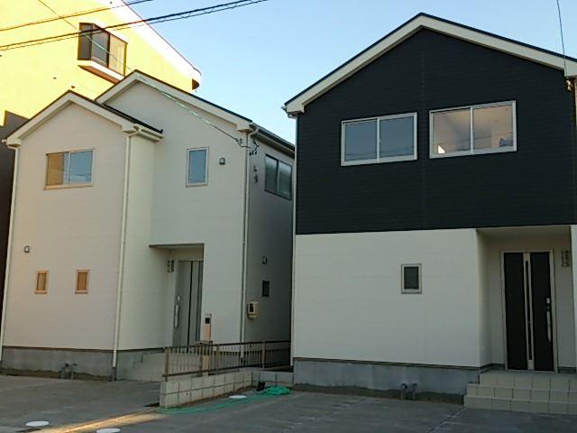 Local photos, including front road. Local (11 May 2013) Shooting