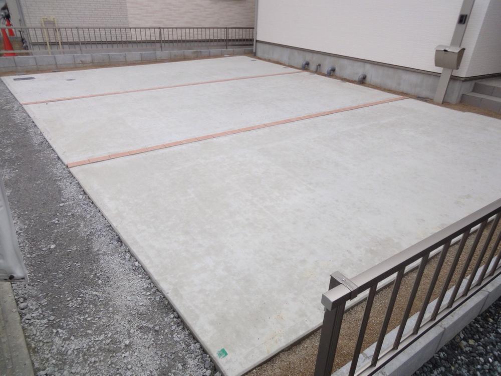 Parking lot. (2013.11.22 shooting)