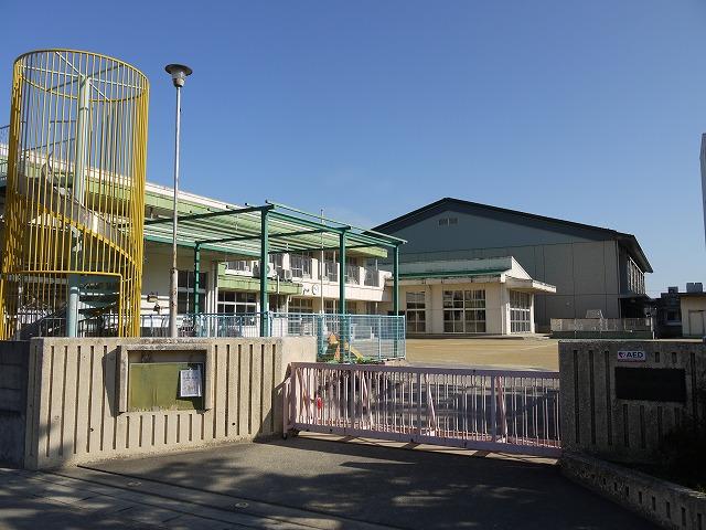 kindergarten ・ Nursery. Ichinomiya Tatsuoku Machihigashi to nursery school 912m