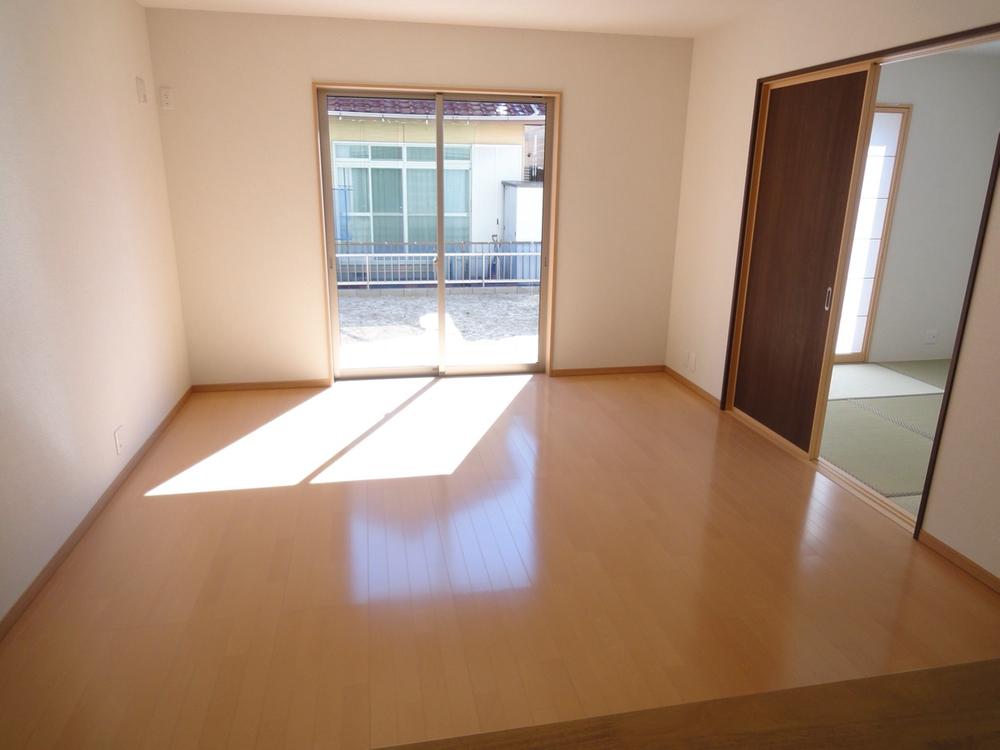 Living. (2013.11.01 shooting)