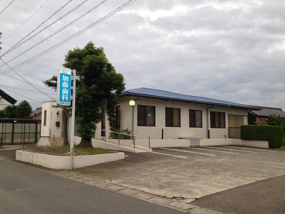 Hospital. 385m to Kato dentistry