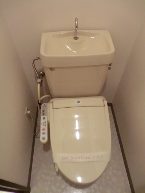 Toilet