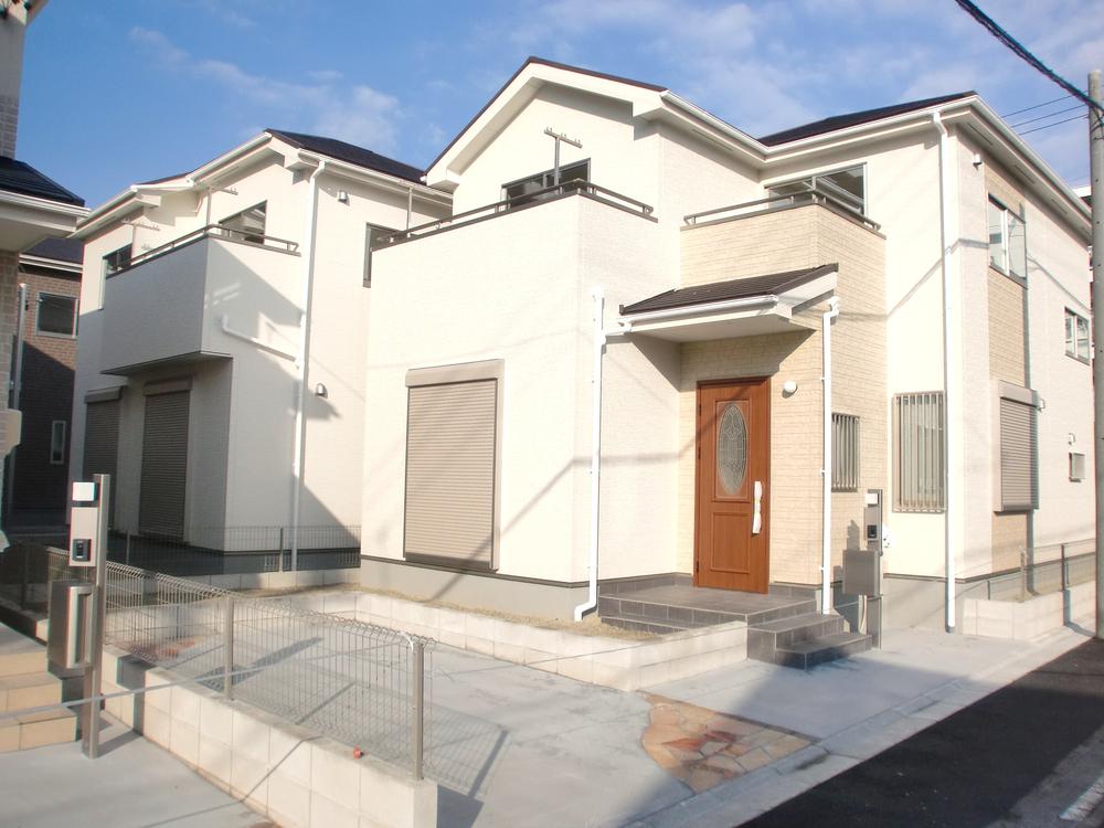 Local appearance photo. December 14 shooting