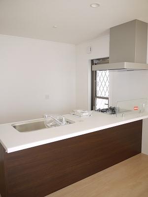 Kitchen. Feeling of pressure ・ Not is an open kitchen sense of stagnation